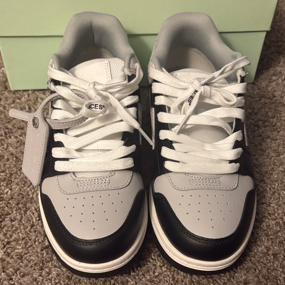 Off-White Kids Black and White Sneakers